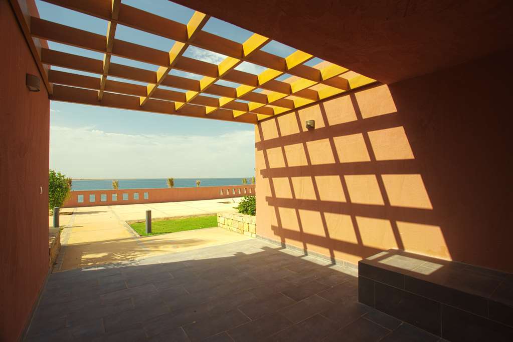 Golden Tulip Sharma Resort Phòng bức ảnh