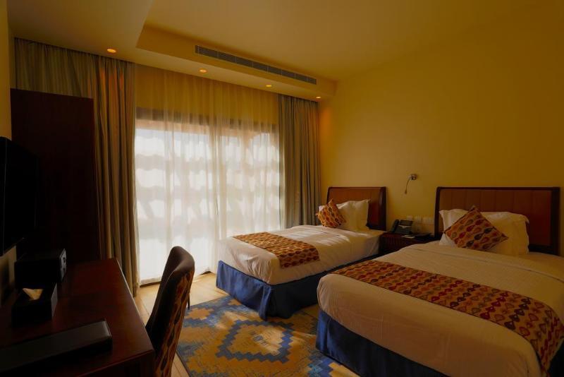 Golden Tulip Sharma Resort Ngoại thất bức ảnh